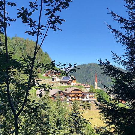Thalerhof Apartment San Lorenzo di Sebato Bagian luar foto