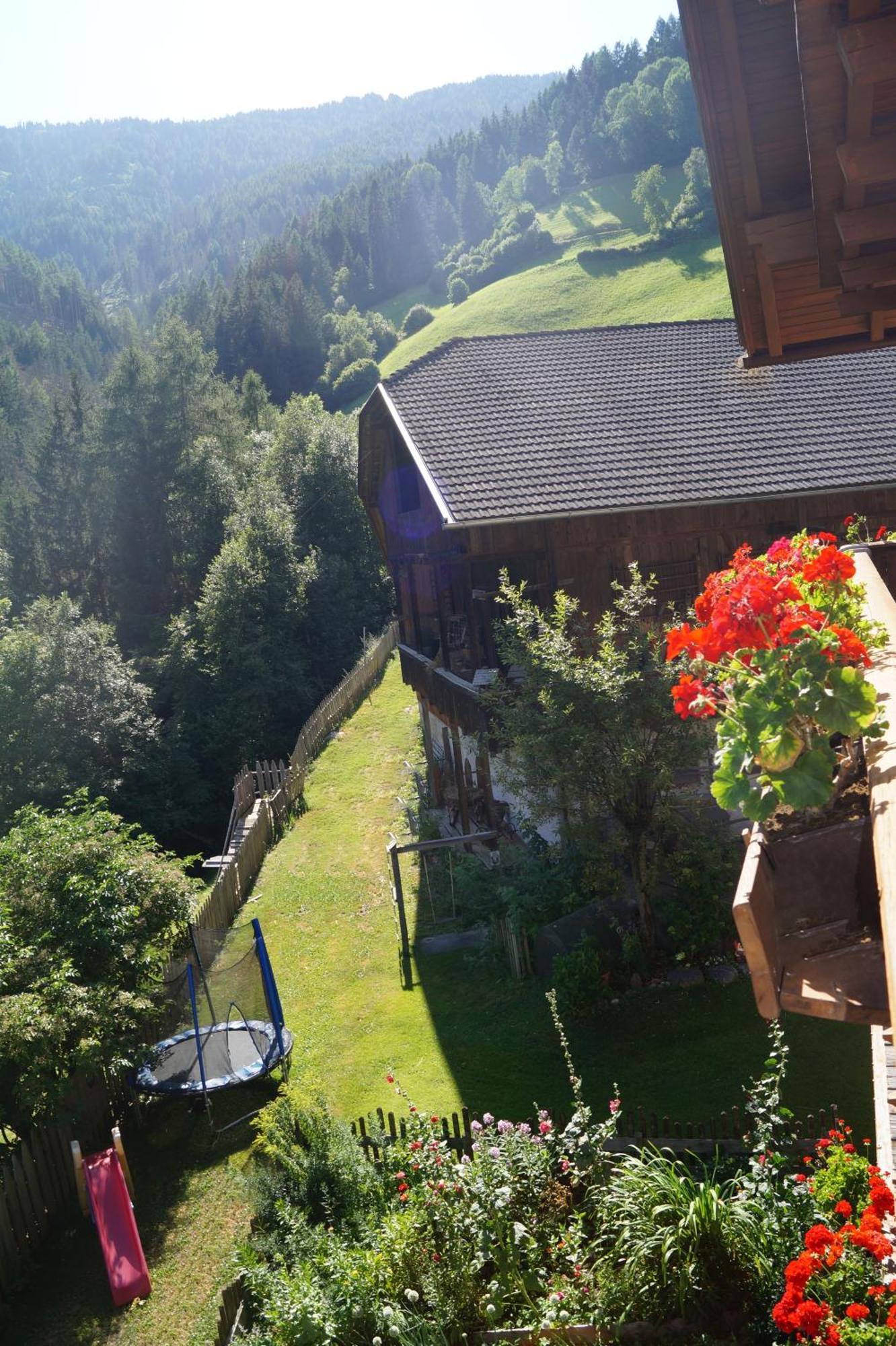 Thalerhof Apartment San Lorenzo di Sebato Bagian luar foto