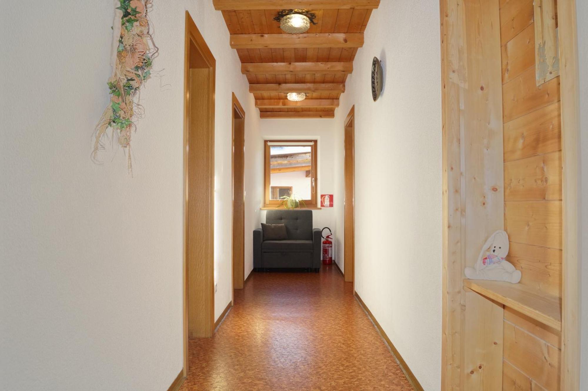 Thalerhof Apartment San Lorenzo di Sebato Bagian luar foto